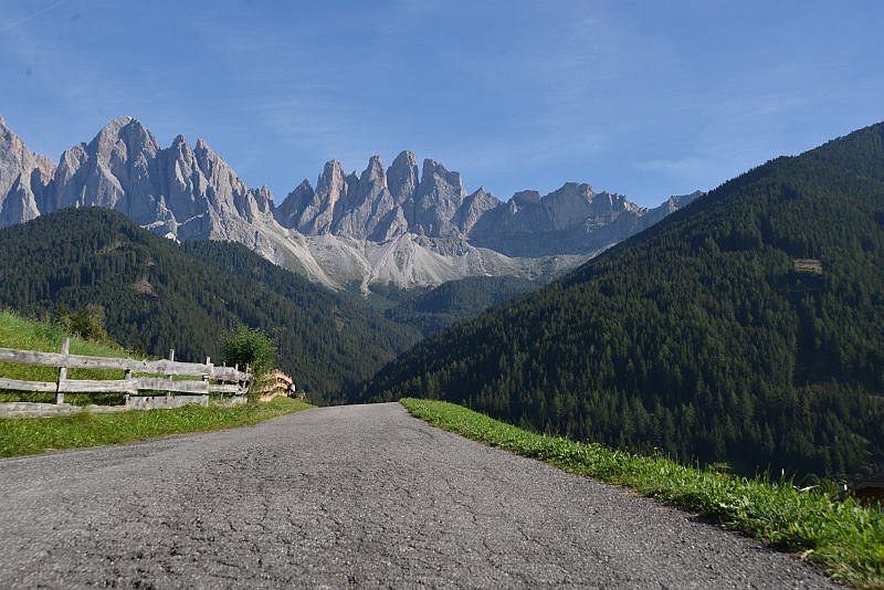 Honig im Kopf Drehort Villnösstal Geislerspitzen Honig im Kopf Drehort Villnösstal Geislerspitzen