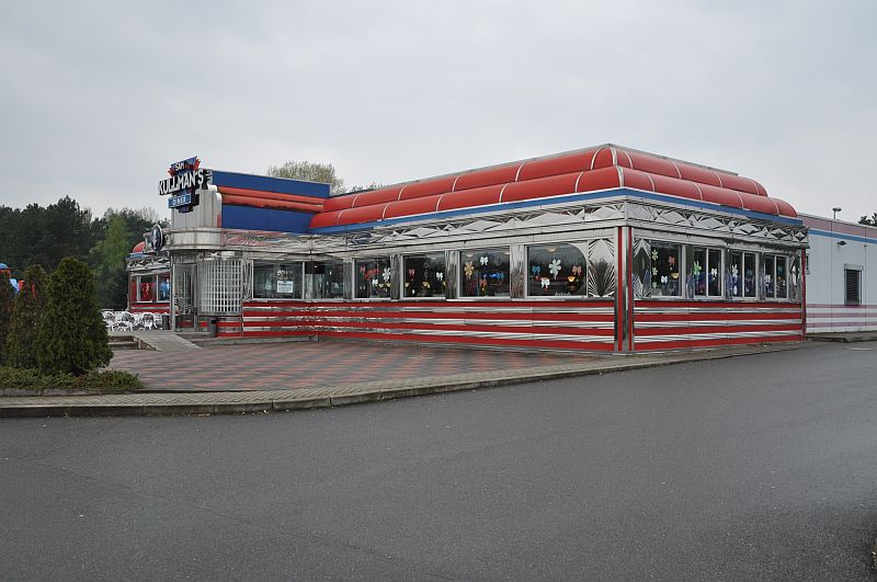 bibi-und-tina-4-autohof-linthe-drehort-sam-kullmans-diner bibi-und-tina-4-autohof-linthe-drehort-sam-kullmans-diner